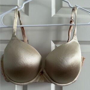 Victoria's Secret Beige / Gold Bra 36D